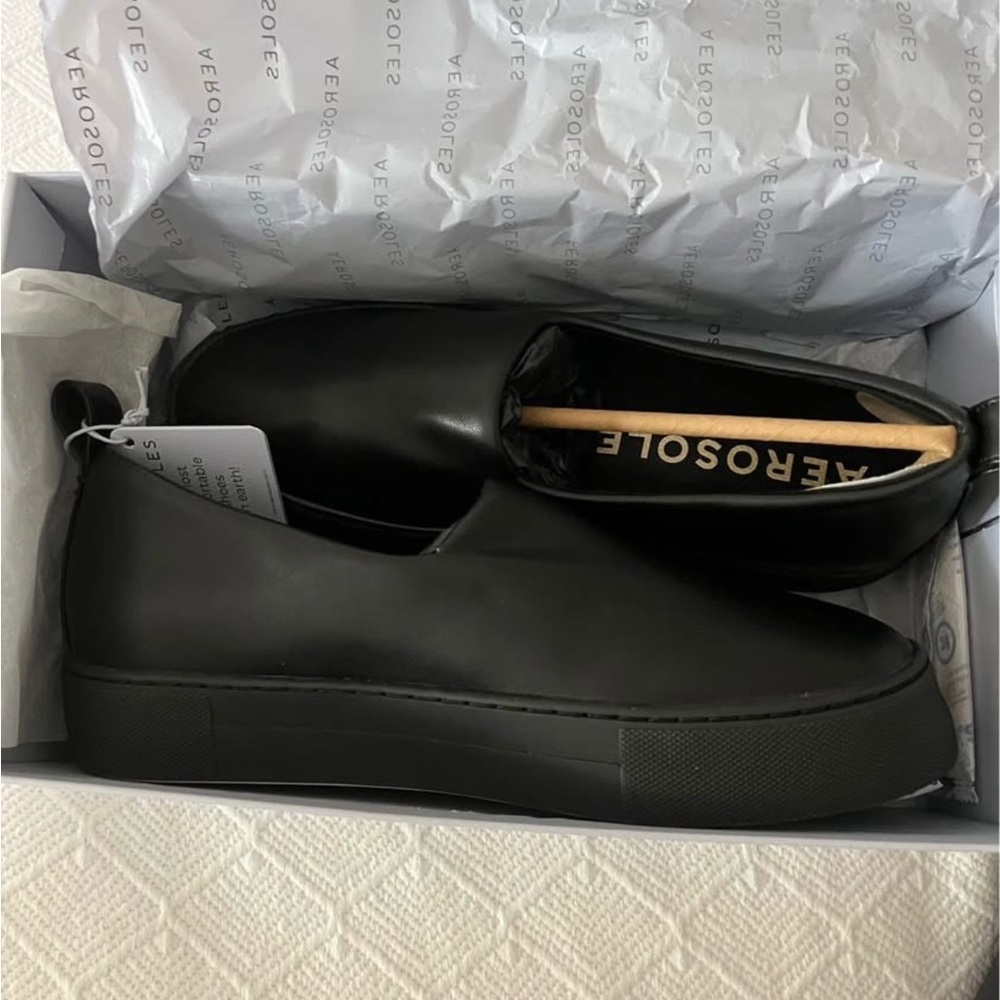 AEROSOLES Blakely Womens Black Slip-On Shoes